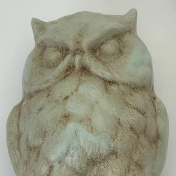 Rustic Vintage Owl Sculpture in Distressed Blue-Green and Brown -Alaskan Clay - Picture 9 of 9